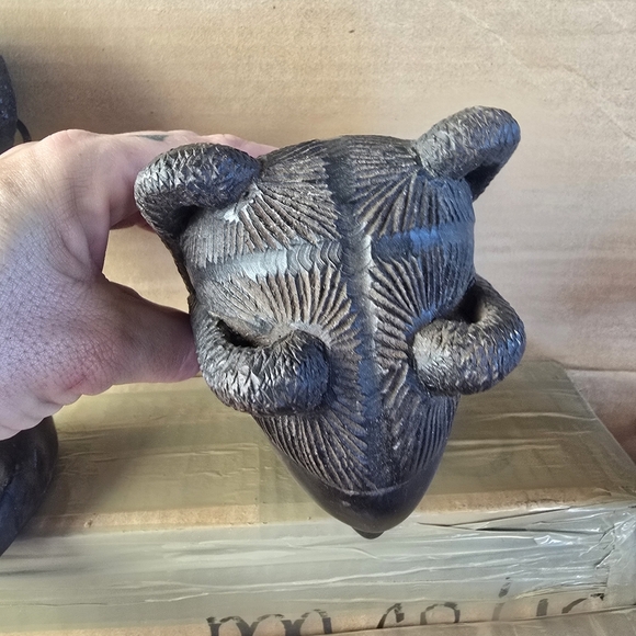 African Wood Hand-Carved Girl Tribal Braids Bust Carved - Picture 5 of 6